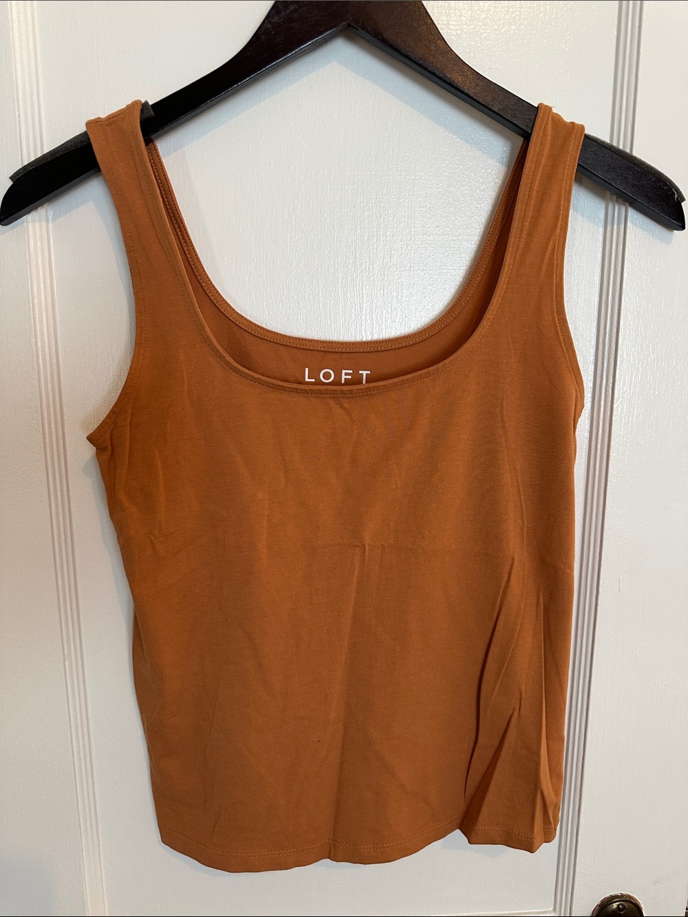LOFT Scoop Neck Tank Top in Warm Rust Brown, XS